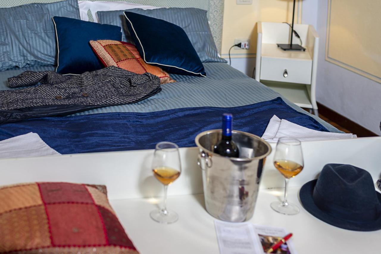 Borgo Agli Scudi Suite&Breakfast Campiglia Marittima Ngoại thất bức ảnh