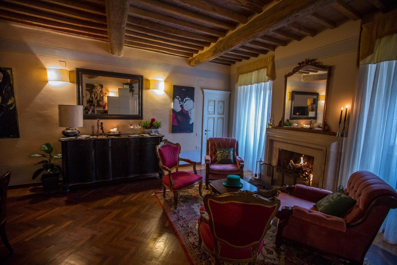 Borgo Agli Scudi Suite&Breakfast Campiglia Marittima Ngoại thất bức ảnh